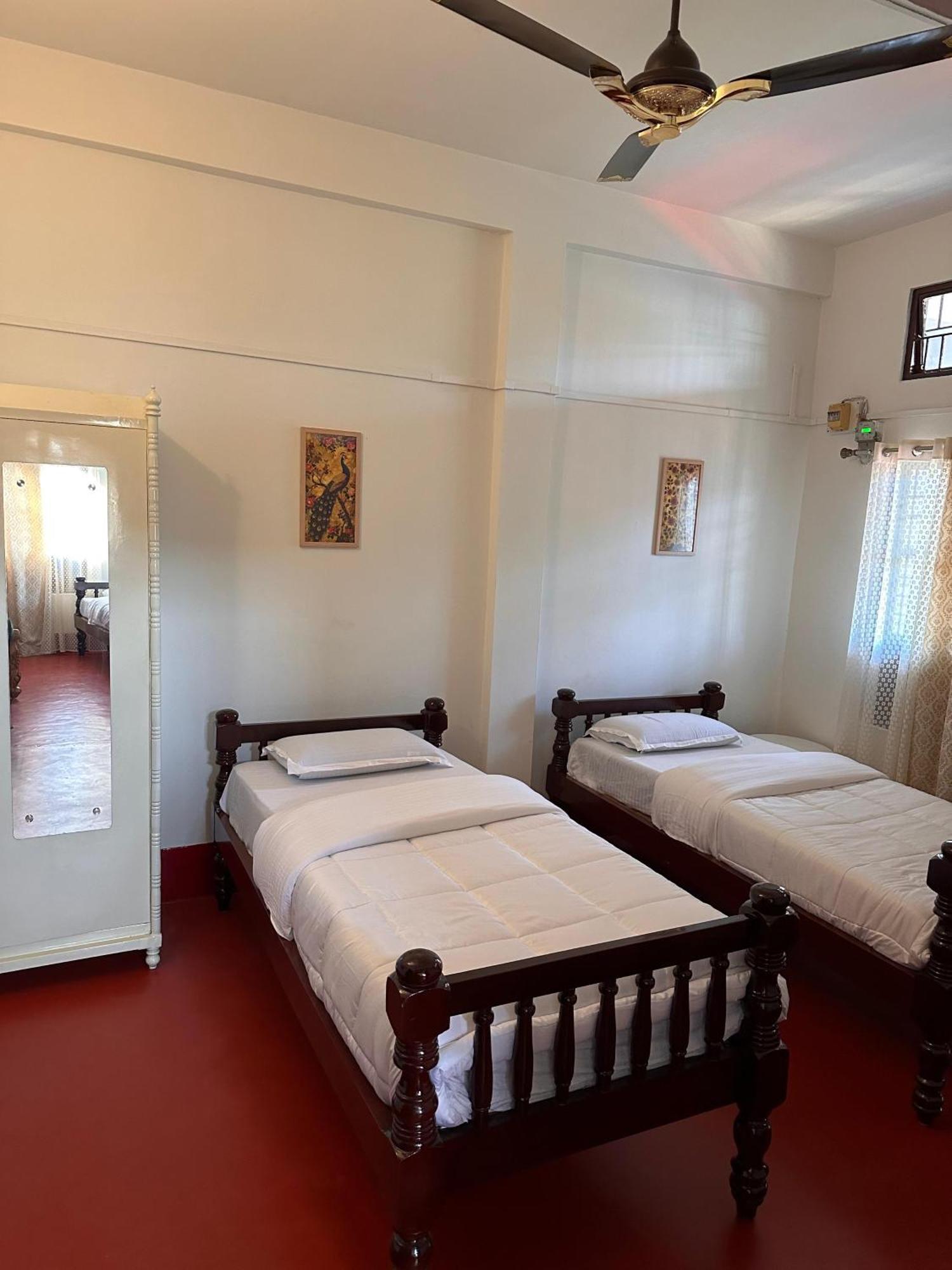 Protibha Homestay Sivasagar Luaran gambar