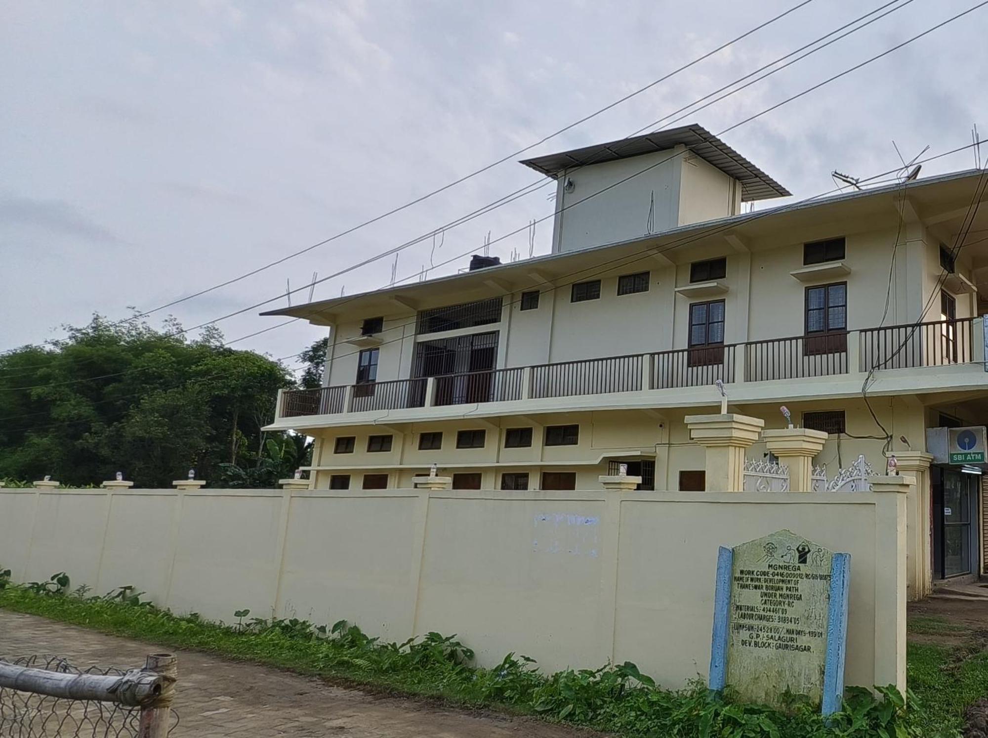 Protibha Homestay Sivasagar Luaran gambar